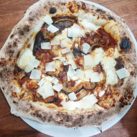 Pizzeria Masaniello food