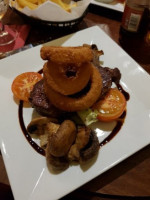 Callum's Bar And Restaurant food