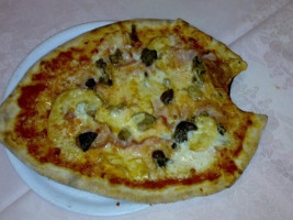 Pizzeria Alla Croce food