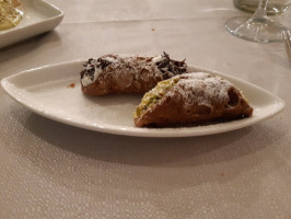 Dal Siciliano food