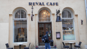Reval Cafe food
