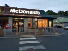 Mcdonald's Restaurants outside