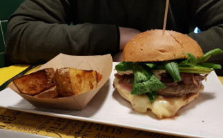 Thelab Unconventional Burger Experience food