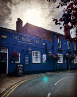 The Mount Inn outside