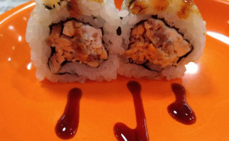 Koii Sushi food