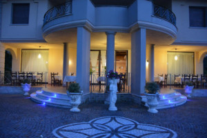 Villa Ischia inside