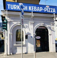 Turkish Pasa Kebab outside