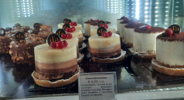 Dolci D'autore food