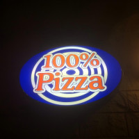 100% Pizza outside