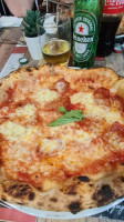 A Tutta Pizza 2.0 food