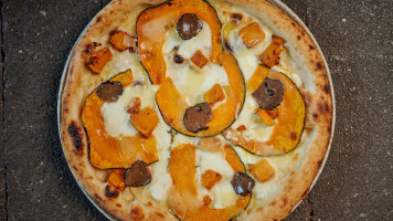 Obica Mozzarella Pizza E Cucina food