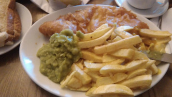Blakeley's Of Brighouse Fish Chip Takeaway food