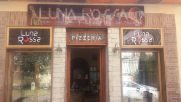 Luna Rossa food