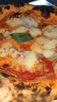 Pizzeria Giulio Cesare food
