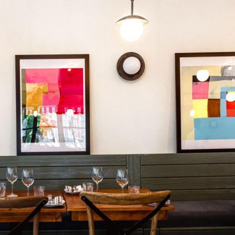 restaurant image
