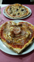 Trattoria Pizzeria Il Ristoro food