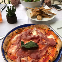 Pizzeria Scaligeri's Di Bignotti Angelo food