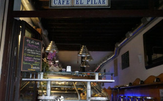 Cafe' El Pilar outside