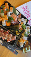 Sushi Oishi Arcella food