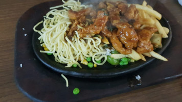 Sizzling Palate food