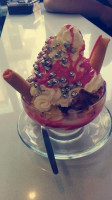 La Yogurteria food