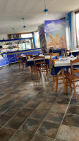 Blue Marine Pizzeria inside