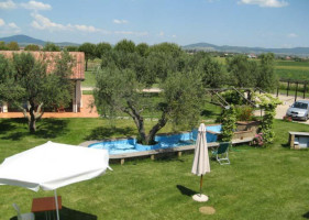 Agriturismo Il Borgo Degli Ulivi outside