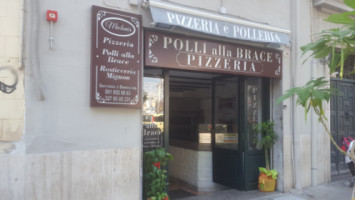 Polleria Pizzeria Madonia outside