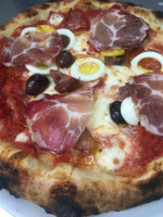 La Pizzeria Capri food