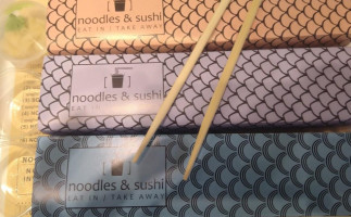 Noodles&sushi outside