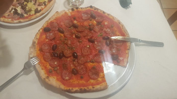 Pizzeria Tre Stelle Di Staiano Vincenzo C food