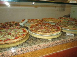 Pizzeria Porta A Lucca food