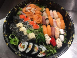 Sushi Nana food