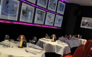Marco Pierre White Steakhouse Grill food