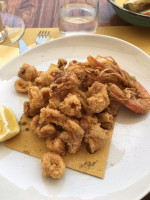 In Piazzetta food