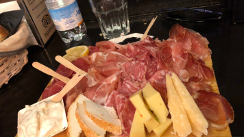 La Bottiglia food