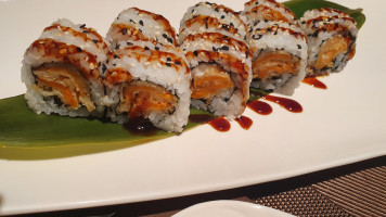 Sushi Yomi inside