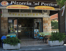 Pizzeria Al Portico inside