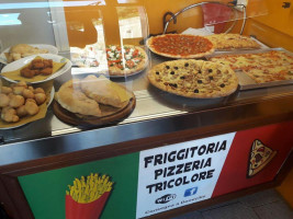 Friggitoria E Pizzeria Tricolore food