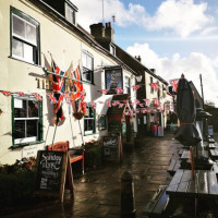 The Quay Inn outside