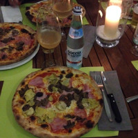 Pizzeria Tomasin food