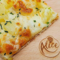 Alice Pizza Magna Grecia food