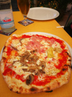 Pizzeria Wieser food