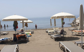 Marina Beach At Marina D'arechi food