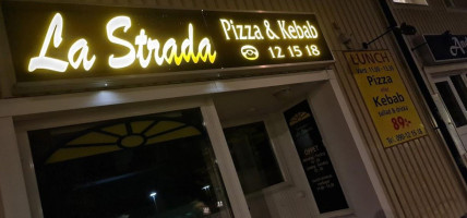 Pizzabutik La Strada Och Kebab outside