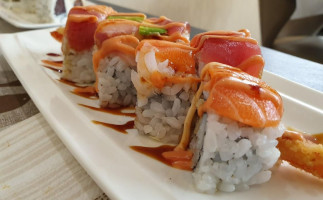 Sushi House Fusion inside