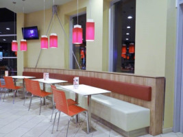 Burger King inside