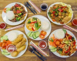 Thai Wok Stugan food