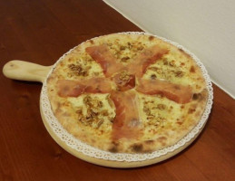 Pizzeria Braschi food