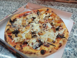 Pizzeria I 4 Mori Da Roberta food